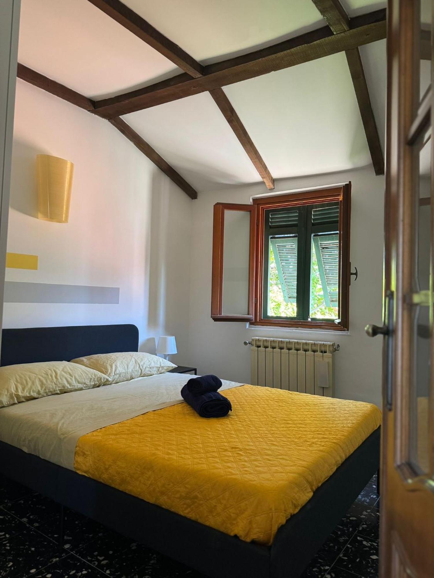 Casa Graziella Bed & Breakfast Челе Лигуре Екстериор снимка